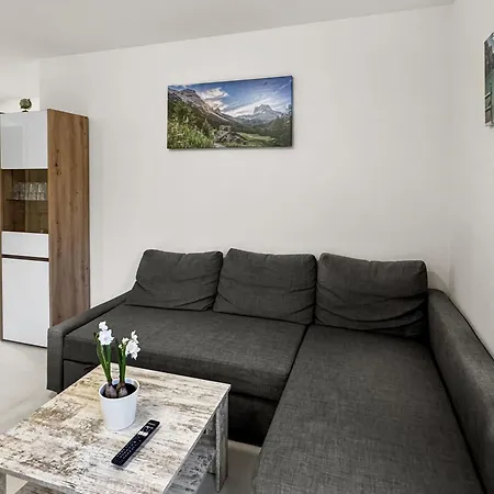 Appartement Feworld - 2 - Near Train Station - Free Parking *