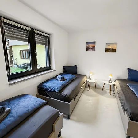 Feworld - 2 - Near Train Station - Free Parking Apartmán *