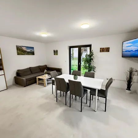 Apartment Feworld - 2 - Near Train Station - Free Parking Freilassing