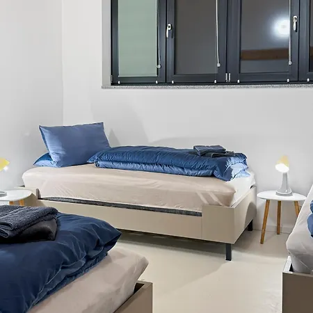 Apartment Feworld - 2 - Near Train Station - Free Parking *