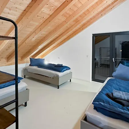 Apartment Feworld - 2 - Near Train Station - Free Parking *