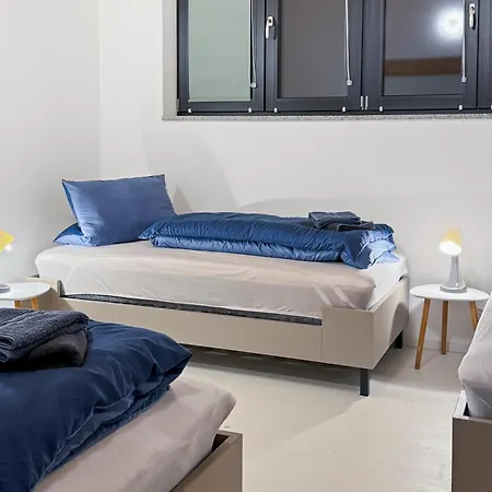 Apartment Feworld - 2 - Near Train Station - Free Parking *