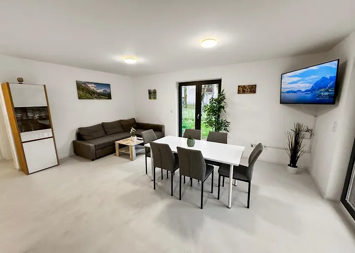 דירה Feworld - 2 - Near Train Station - Free Parking פריילאסינג